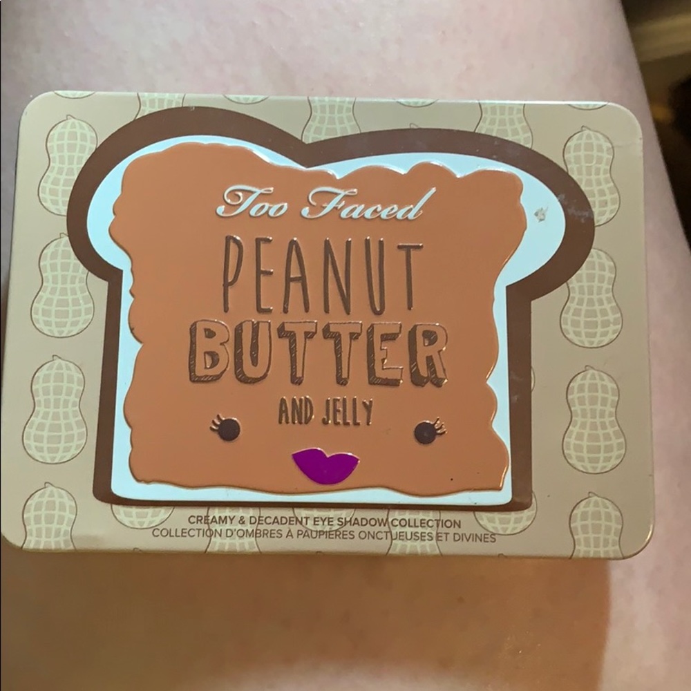 Too Faced Peanut Butter and Jelly Palette